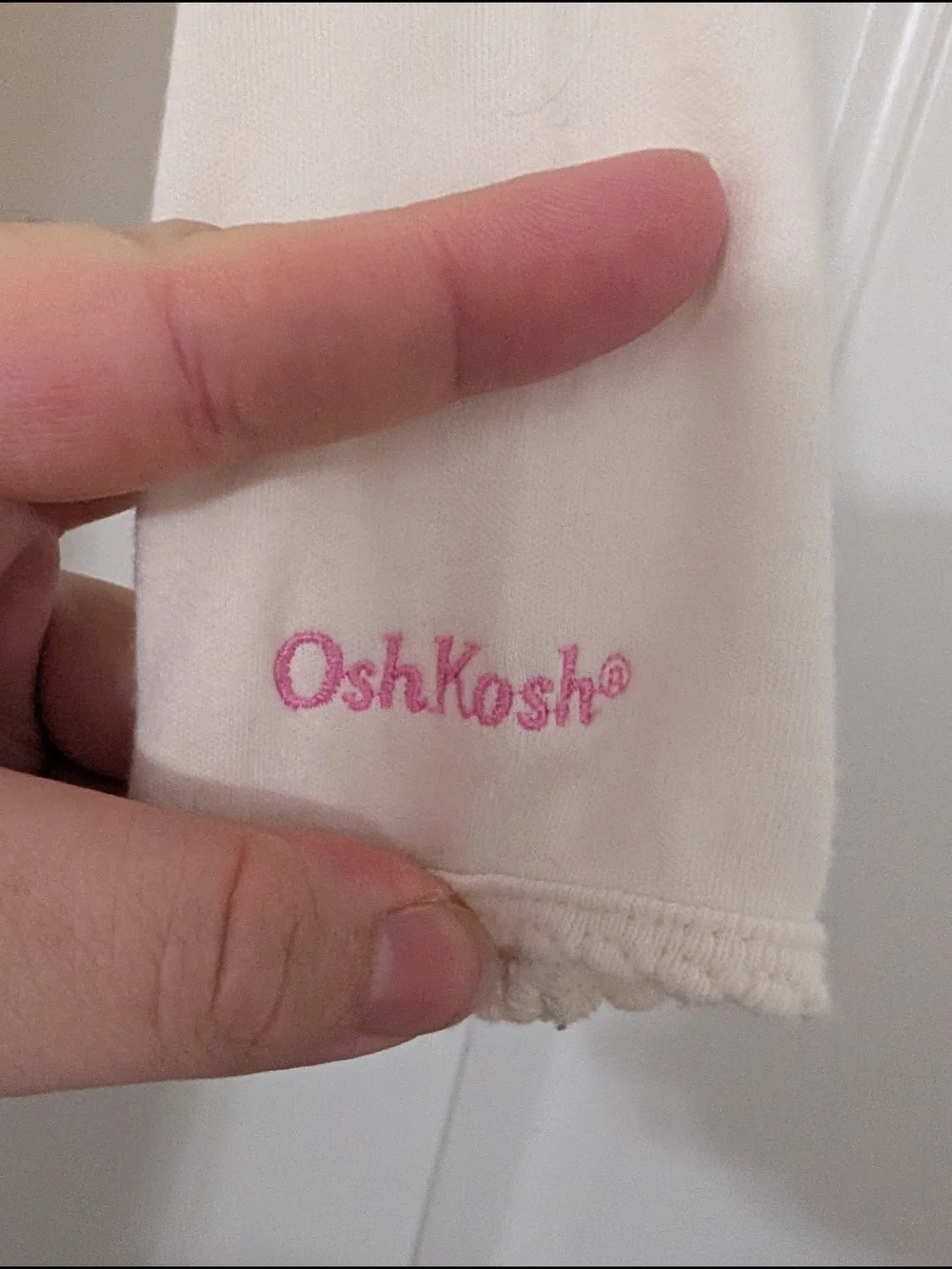 Vintage‎ OshKosh B'gosh Cream Long-Sleeve Top with Embroidered Peter Pan Collar